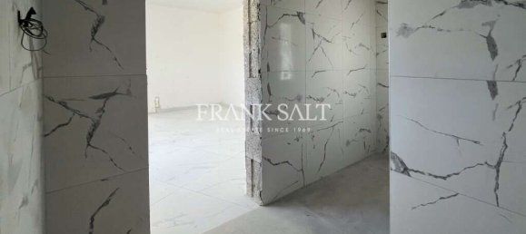 2 غرف نوم بانتهاوس في Saint Paul's Bay, Malta رقم 2379 6