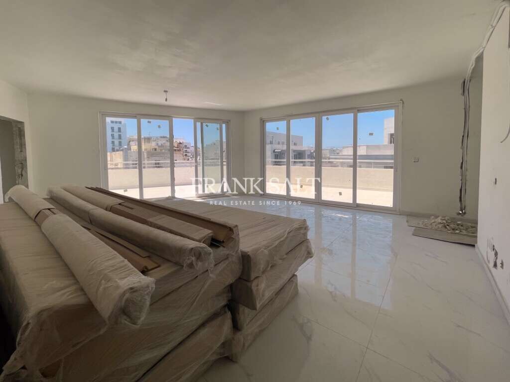 2 غرف نوم بانتهاوس في Saint Paul's Bay, Malta رقم 2379