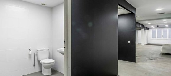 Gewerbliche Immobilie in Barcelona, Spain 192m², Nr. 21004 20