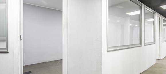 Gewerbliche Immobilie in Barcelona, Spain 192m², Nr. 21004 11