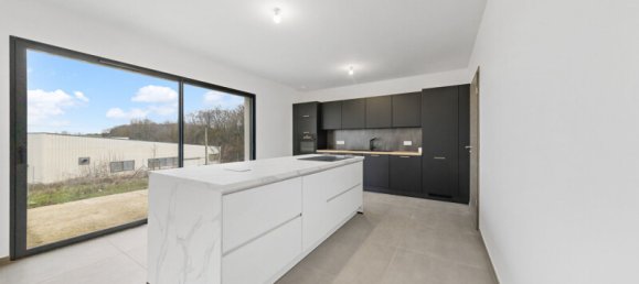 Casa T4 em Amneville, France N.º 254851 2