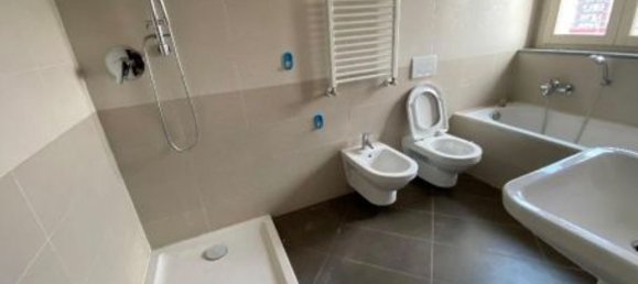 3-salle Duplex à Abbiategrasso, Italy No. 2539 11