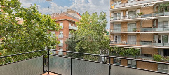 Квартира с 4 спальнями в Барселона, Испания № 168561 2