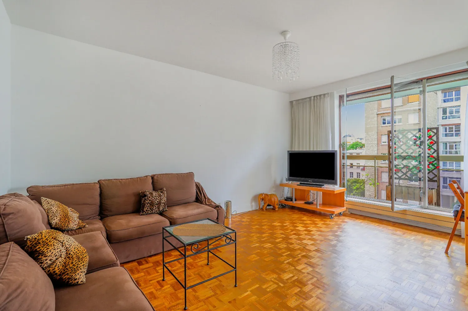 1 bedroom Apartment in Paris, France No. 289937