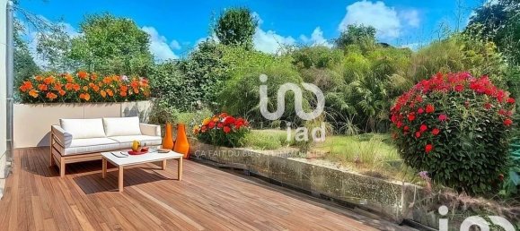 3 bedrooms House in Bourges, France No. 50983 16