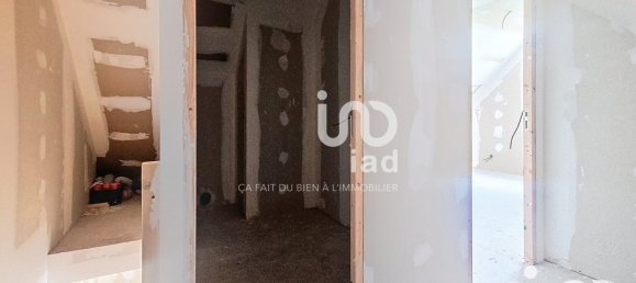 3 bedrooms House in Bourges, France No. 50983 9