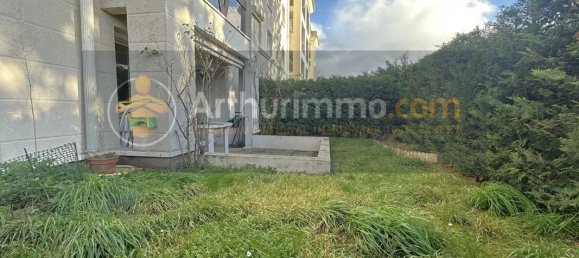 3 bedrooms Apartment in Livry-Gargan, France No. 145505 2