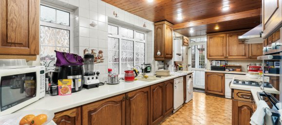 4 bedrooms House in Norbury, United Kingdom No. 1049 34