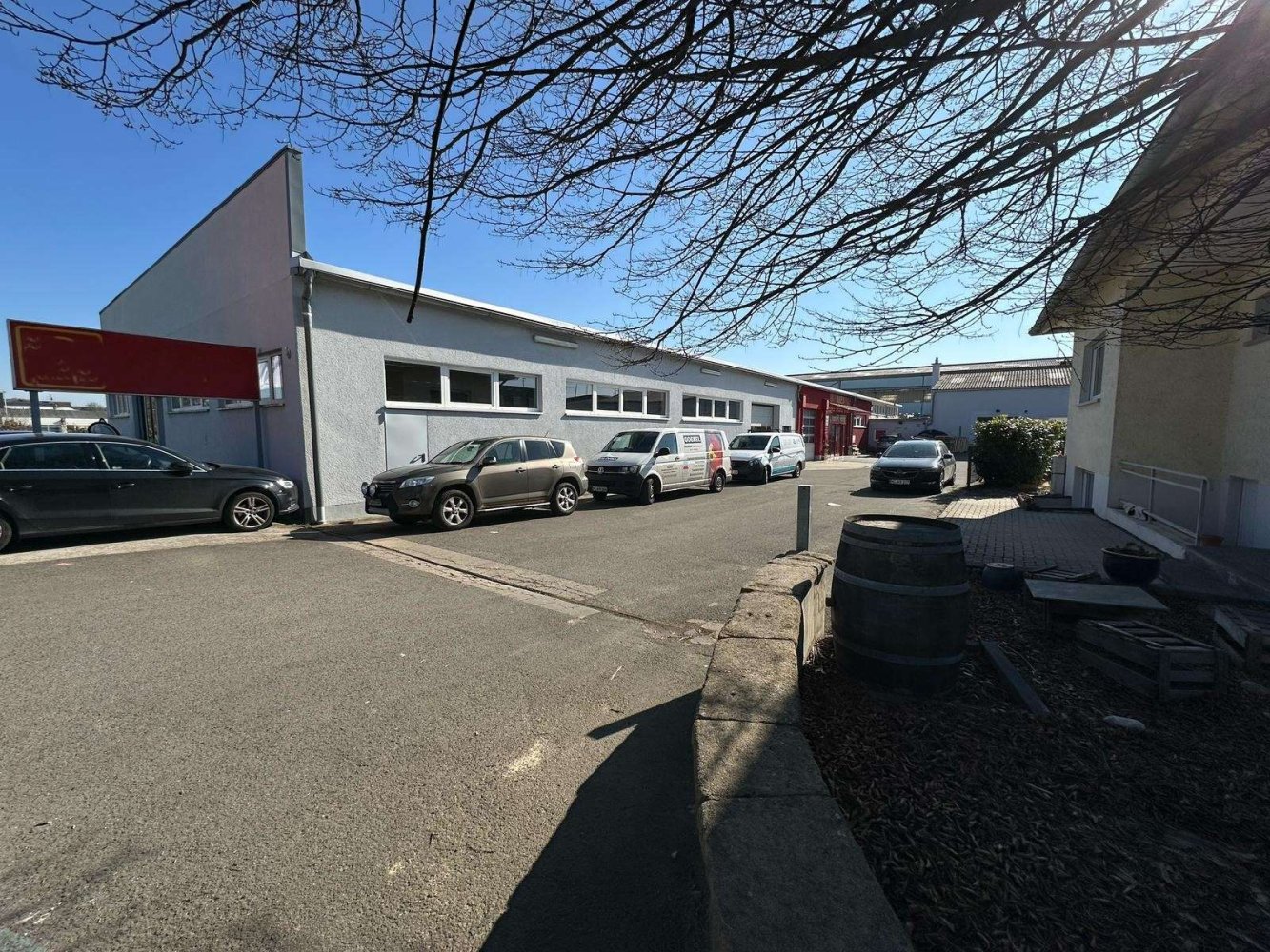 1460m² Warehouse in Mainz, Germany No. 24405