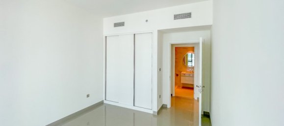 Apartamento de 1 dormitorio en Dubai Harbour, UAE No. 3232 16