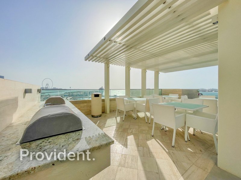 Apartamento de 1 dormitorio en Dubai Harbour, UAE No. 3232