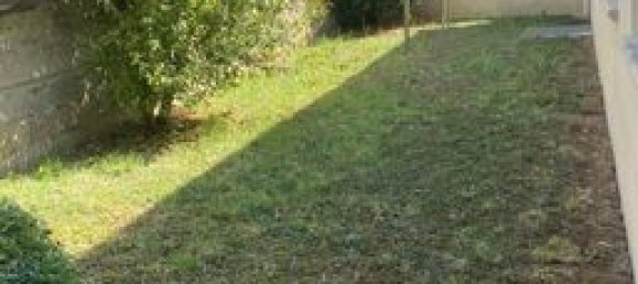 Casa de 3 dormitorios en Goussainville, France No. 303494 5