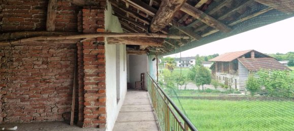 5 rooms House in Suno, Italy No. 151028 7