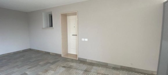 Квартира с 3 спальнями в Порденоне, Италия № 334837 17