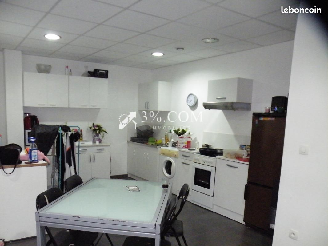 Parkplatz in Annoeullin, France 129m², Nr. 65793