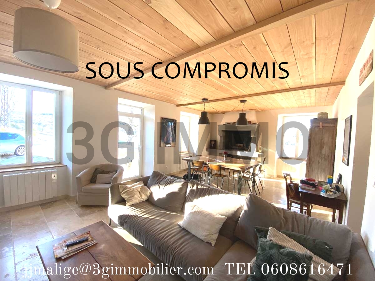 4 غرف نوم فيلا في Paulhac-en-Margeride, France رقم 195016