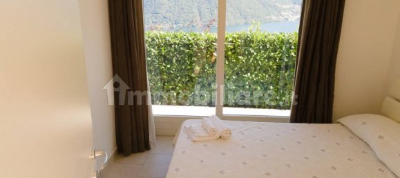 4 bedrooms Villa in Dizzasco, Italy No. 53454 6