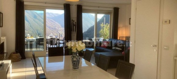 4 bedrooms Villa in Dizzasco, Italy No. 53454 2