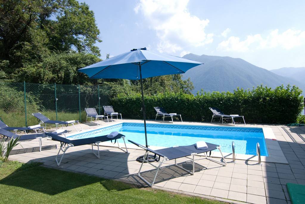 4 bedrooms Villa in Dizzasco, Italy No. 53454