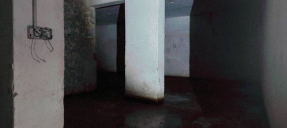 217m² Commercial property in Naples, Italy No. 282176 6