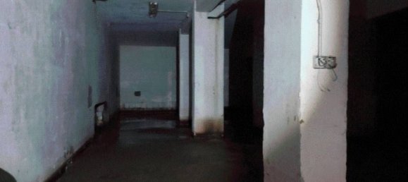 217m² Commercial property in Naples, Italy No. 282176 7