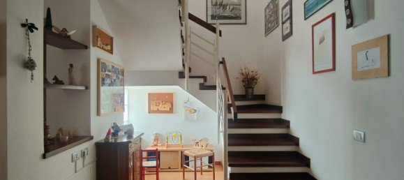 3 bedrooms Castles in Lariano, Italy No. 338033 5