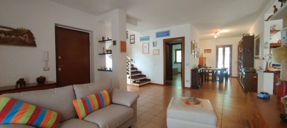 3 bedrooms Castles in Lariano, Italy No. 338033 3