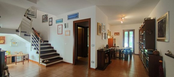 3 bedrooms Castles in Lariano, Italy No. 338033 4