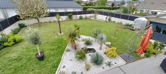 3 Schlafzimmer Haus in La Riche, France, Nr. 67253 3