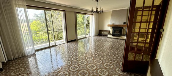 Casa de 4 dormitorios en Lay-Saint-Christophe, France No. 257339 4