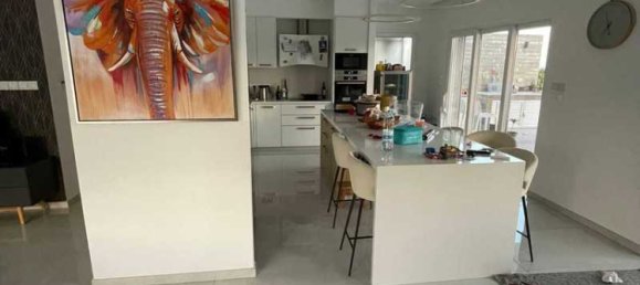 4 bedrooms Villa in Erimi, Cyprus No. 17685 12