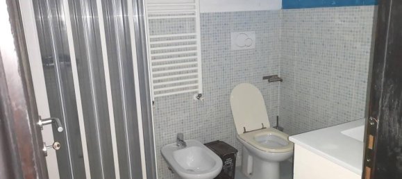 2-Zimmer Wohnung in Rome, Italy, Nr. 124084 13