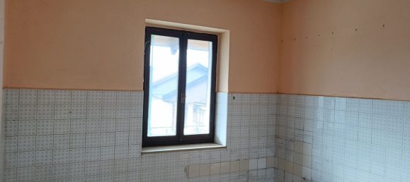 5 rooms Apartment in Cumiana, Italy No. 183399 8