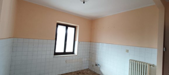 5 rooms Apartment in Cumiana, Italy No. 183399 9