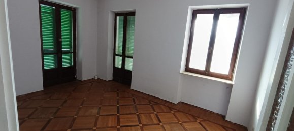 5 rooms Apartment in Cumiana, Italy No. 183399 15