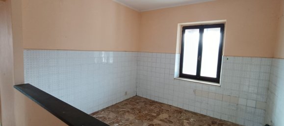 5 rooms Apartment in Cumiana, Italy No. 183399 4
