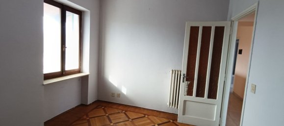 5 rooms Apartment in Cumiana, Italy No. 183399 12
