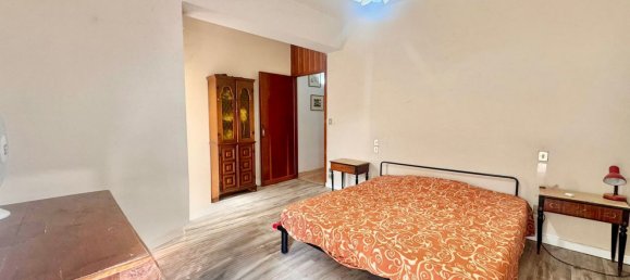 5 rooms Apartment in Perugia, Italy No. 306387 21