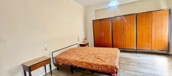 5 rooms Apartment in Perugia, Italy No. 306387 22