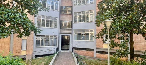 5 rooms Apartment in Perugia, Italy No. 306387 28