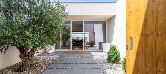 4 bedrooms House in Vila Nova de Gaia, Portugal No. 182826 6