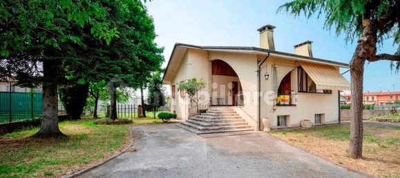 3 chambres Villa à Albaredo d'Adige, Italy No. 360613 4