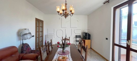 3 Schlafzimmer Wohnung in Sansepolcro, Italy, Nr. 120203 8