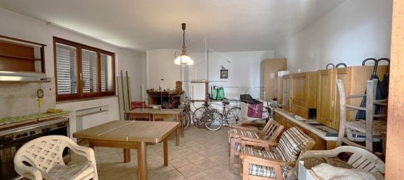 3 Schlafzimmer Wohnung in Sansepolcro, Italy, Nr. 120203 19