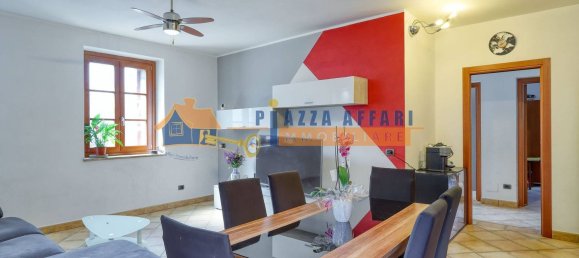 Квартира с 3 комнатами в Карнаго, Италия № 289115 4