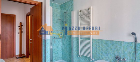 Квартира с 3 комнатами в Карнаго, Италия № 289115 8