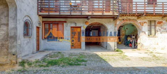 Квартира с 3 комнатами в Карнаго, Италия № 289115 17