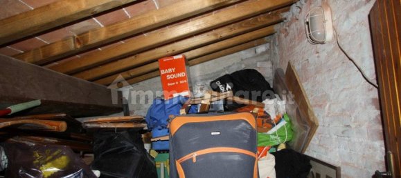 4 rooms Apartment in Fucecchio, Italy No. 375636 4