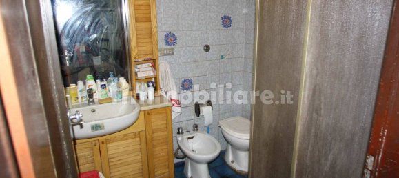 4 rooms Apartment in Fucecchio, Italy No. 375636 9