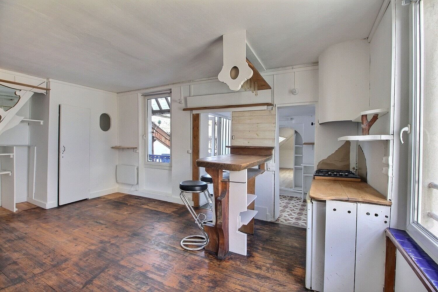 2 bedrooms Duplex in Montreuil, France No. 121595